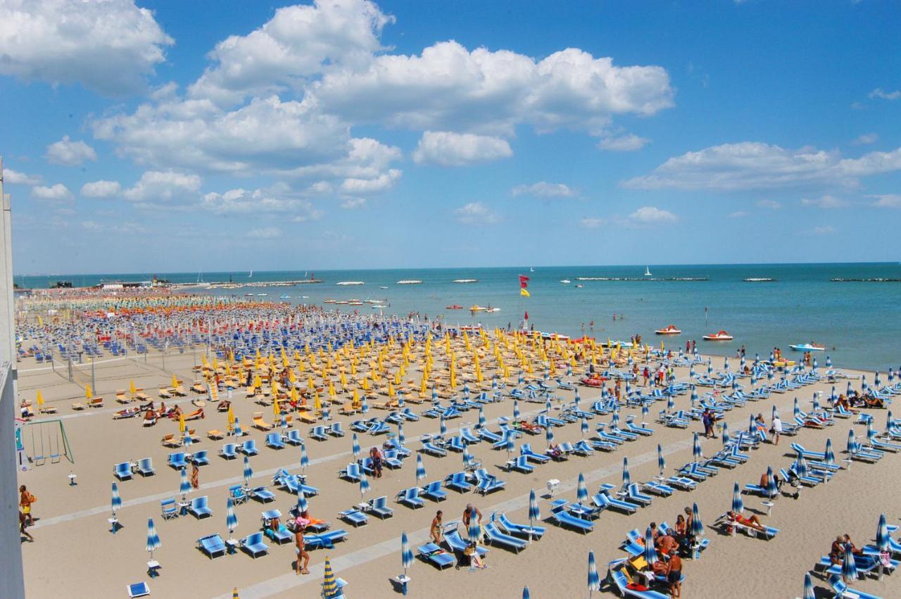 Hotel Villa Rosa Cesenatico Exteriör bild