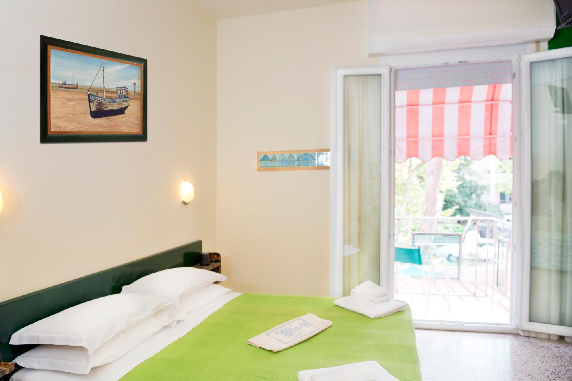 Hotel Villa Rosa Cesenatico Rum bild